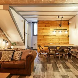 https://bbarcelona-dplex-poble-sec.catalonia-hotels.com