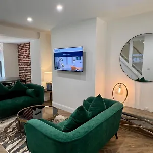 https://ifsc-townhouse-apartments.dublin-hotelsweb.com
