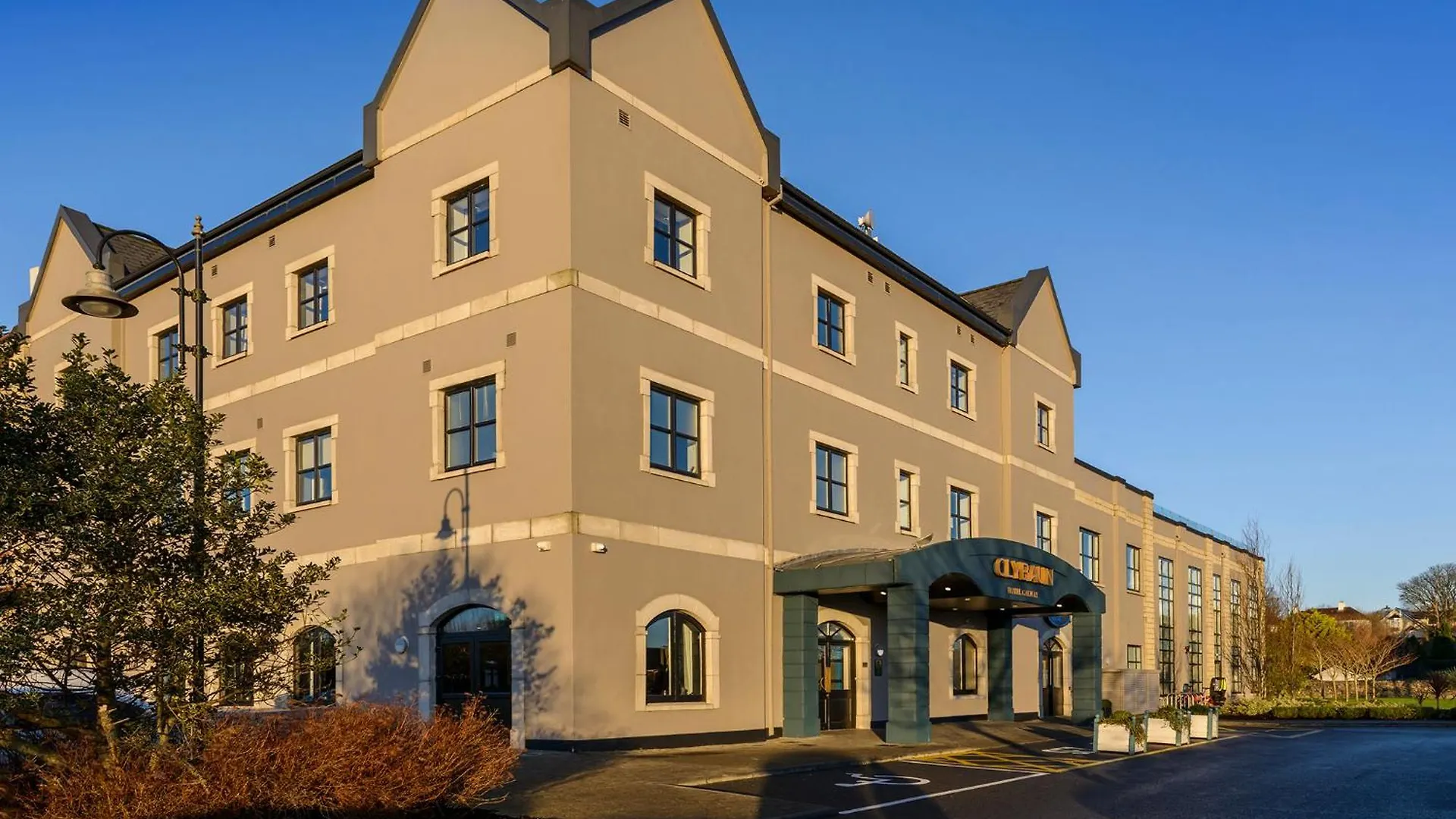 Clybaun Hotel Galway Ireland